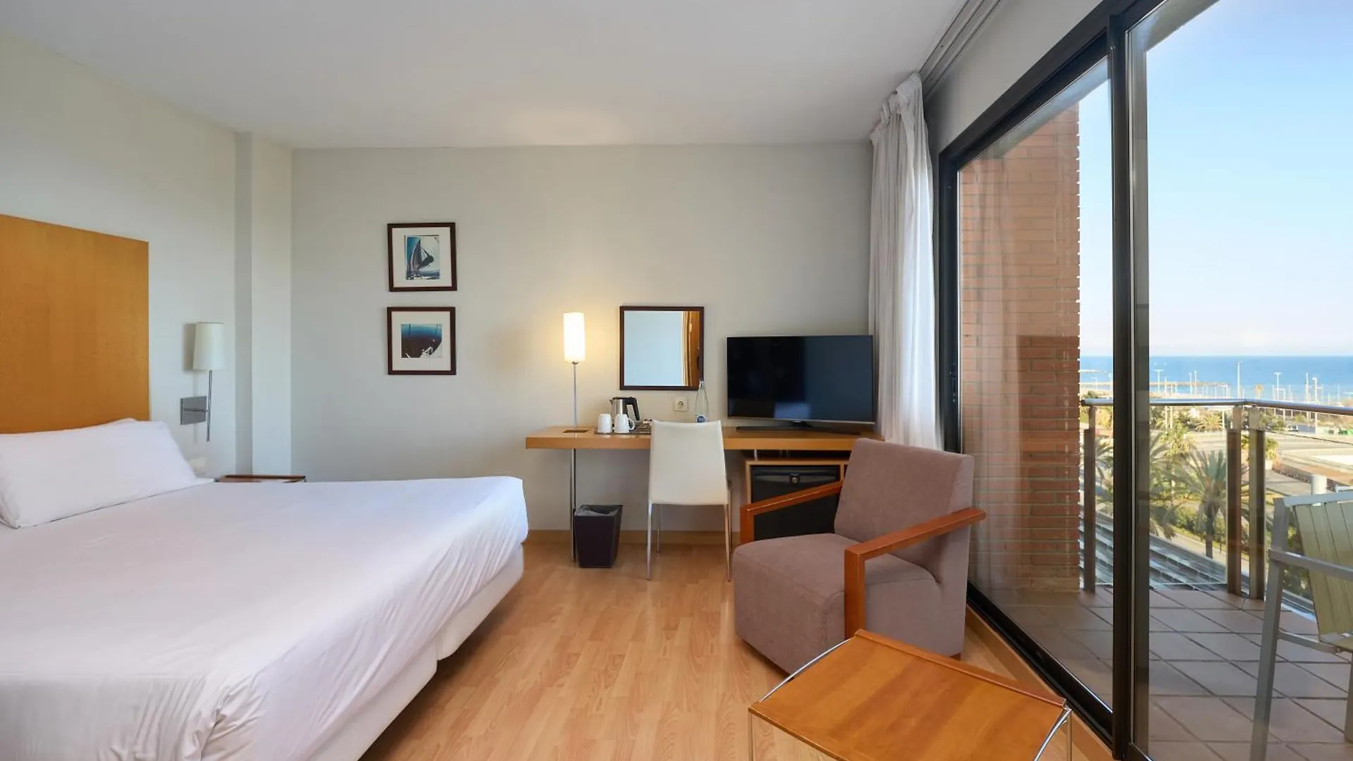 Catalonia Barcelona Beach Hotel