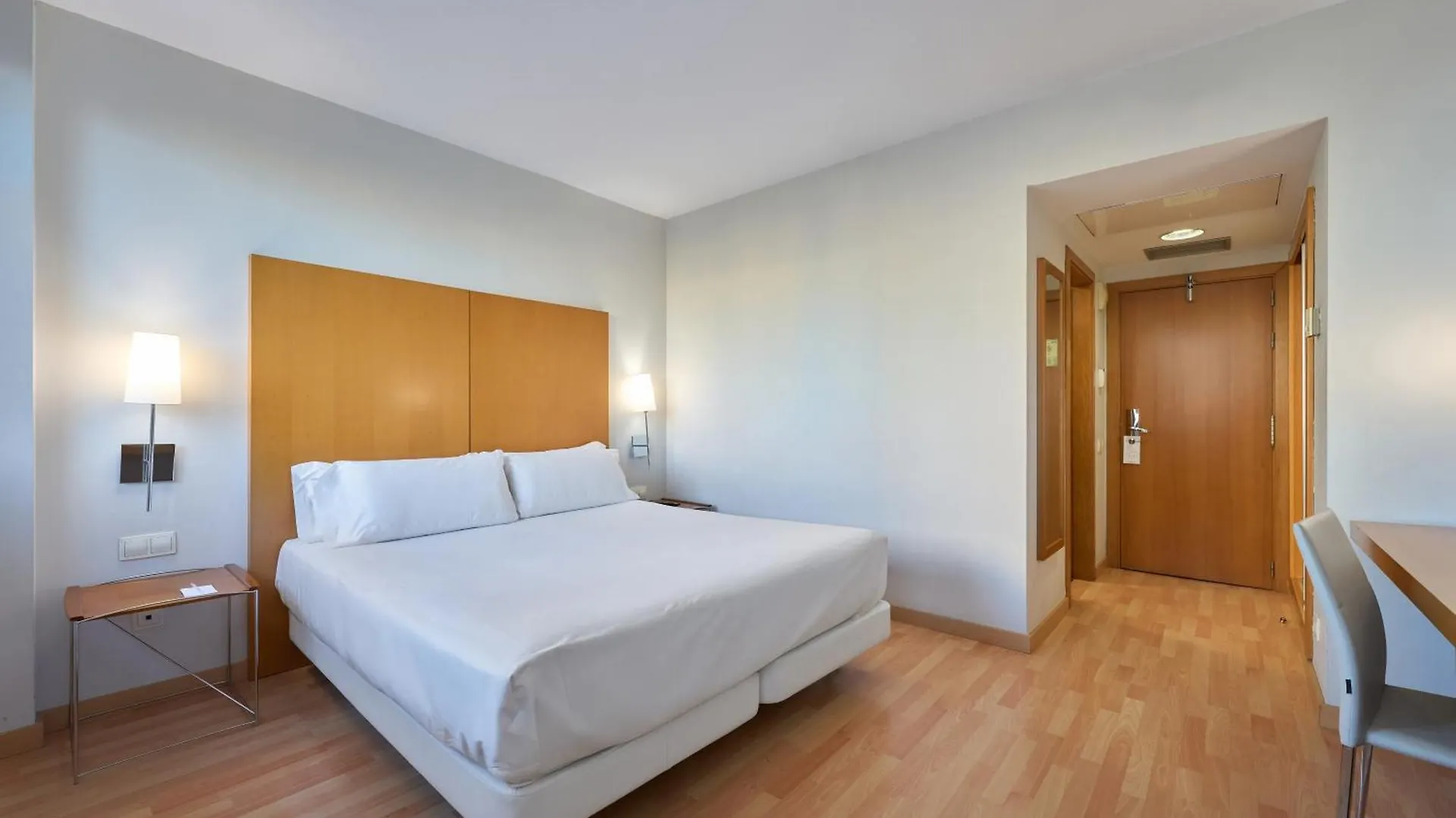 Catalonia Barcelona Beach Hotel