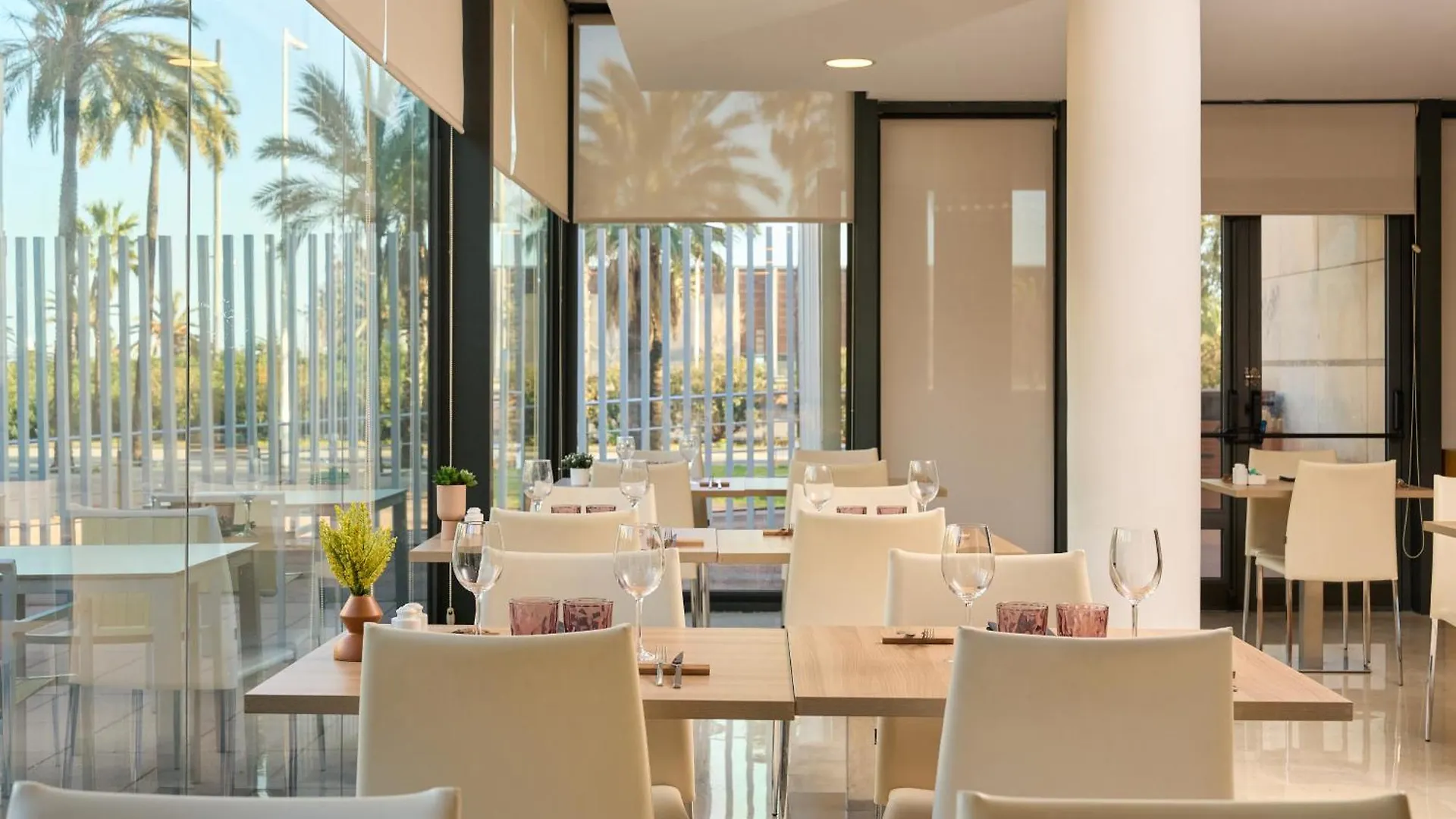 Catalonia Barcelona Beach Hotel