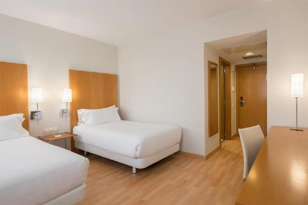 Hotel Catalonia Barcelona Beach